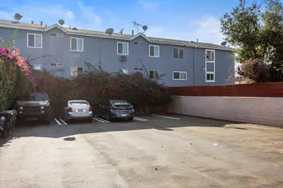 Gallery image of Newly Remodeled Beautiful 2BR Flat in Atwater Village in Glendale