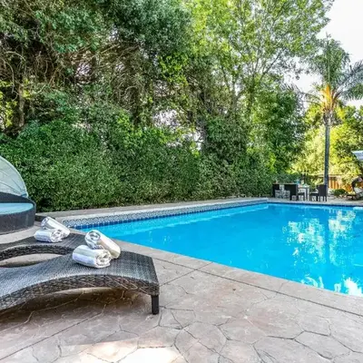 Villa Sausalito - Newly Designed 4BR HOUSE & POOL by Topanga