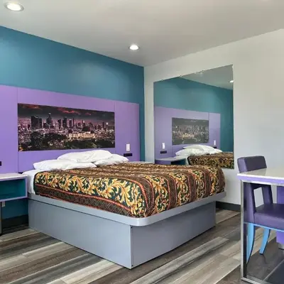 Fountain Inn Motel - Alhambra