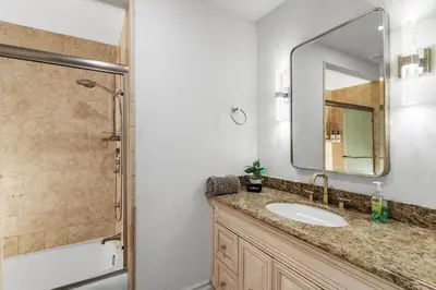 Gallery image of @ Marbella Lane - Contemporary 4BR Charm w/ Pool in Fullerton