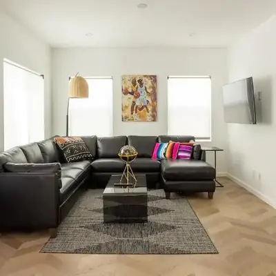 Coziest 1BD Bungalow 8min from airport