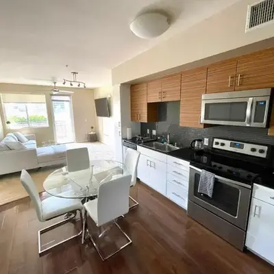 Luxury 2 Bedroom 2 Bathroom With Fitness Center and Pool