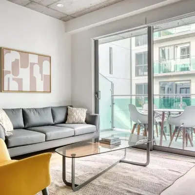 Downtown 1BR w Pool Gym WD nr Staples Center LAX-544