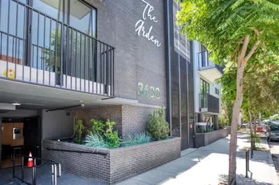a building with plants on the side of it at Culver City 1br w roof lounge gym nr 405 LAX-925 in Los Angeles