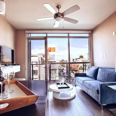 Masterpiece 2-Bedroom with Balcony