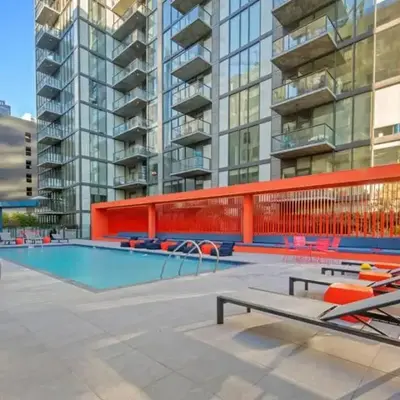 Top Floor High Rise 3 Bed DTLA Skyscraper Penthouse