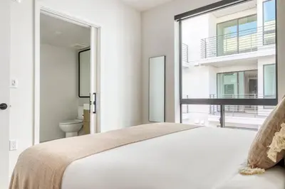 Gallery image of Culver City 2br w roof walkable neighborhood LAX-994 in Los Angeles